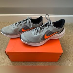 Nike Boys Downshifter 10- New in Box